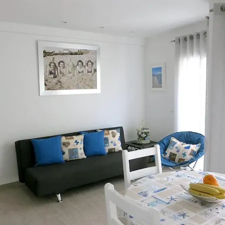 Apartament One Bedroom At 500 M Away From The Nazaré