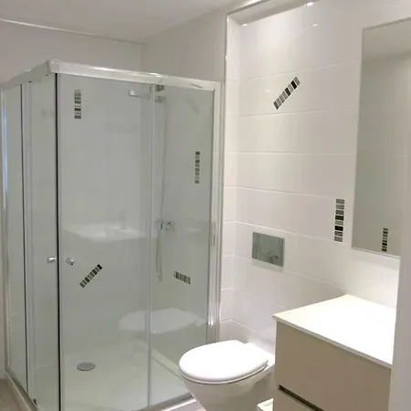 One Bedroom At 500 M Away From The Apartament